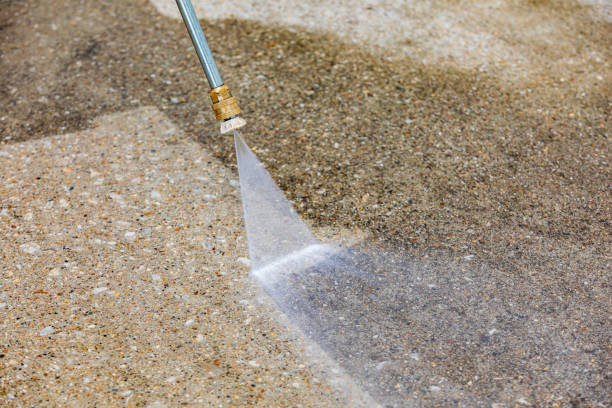 Best Warehouse Cleaning  in Stratford, TX